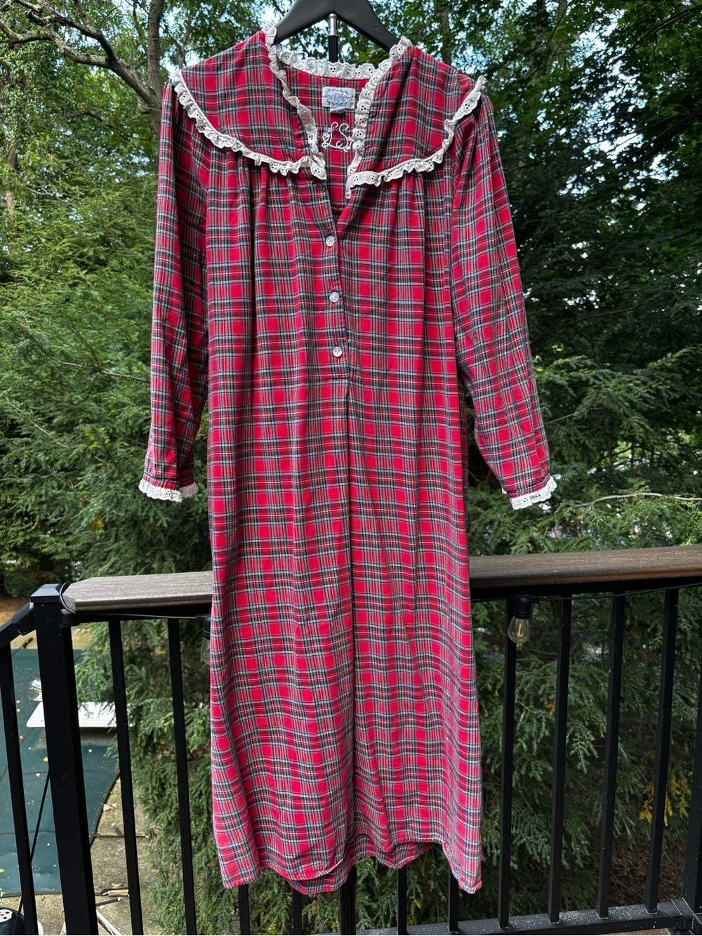 Vintage Lanz Of Salzburg Flannel Long Nightgown Granny Red Plaid Lace Trim